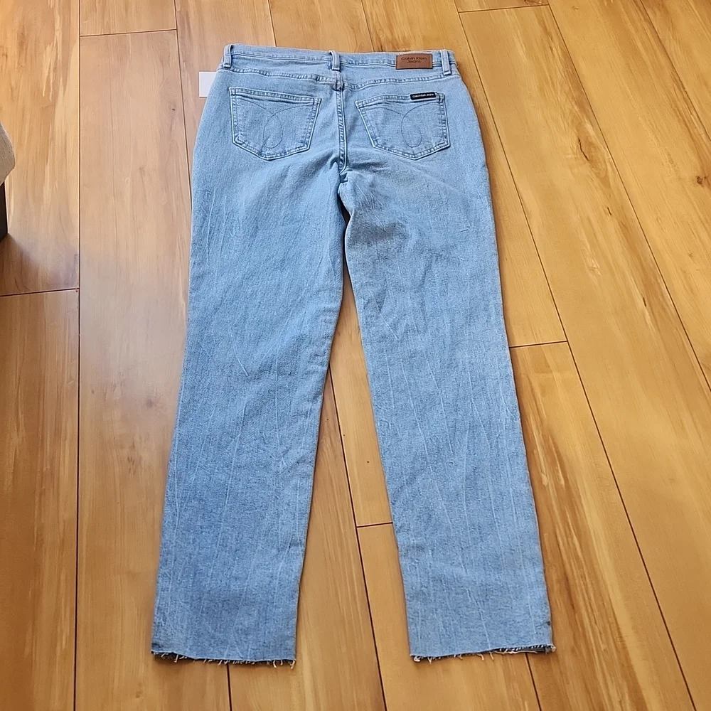 Jean - Picture 5 of 8